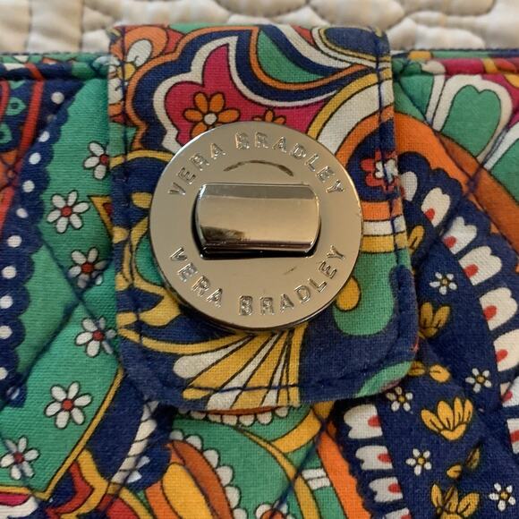 Vera Bradley Turn Lock Wallet Venetian Paisley Retired Hard to Find - Picture 5 of 12